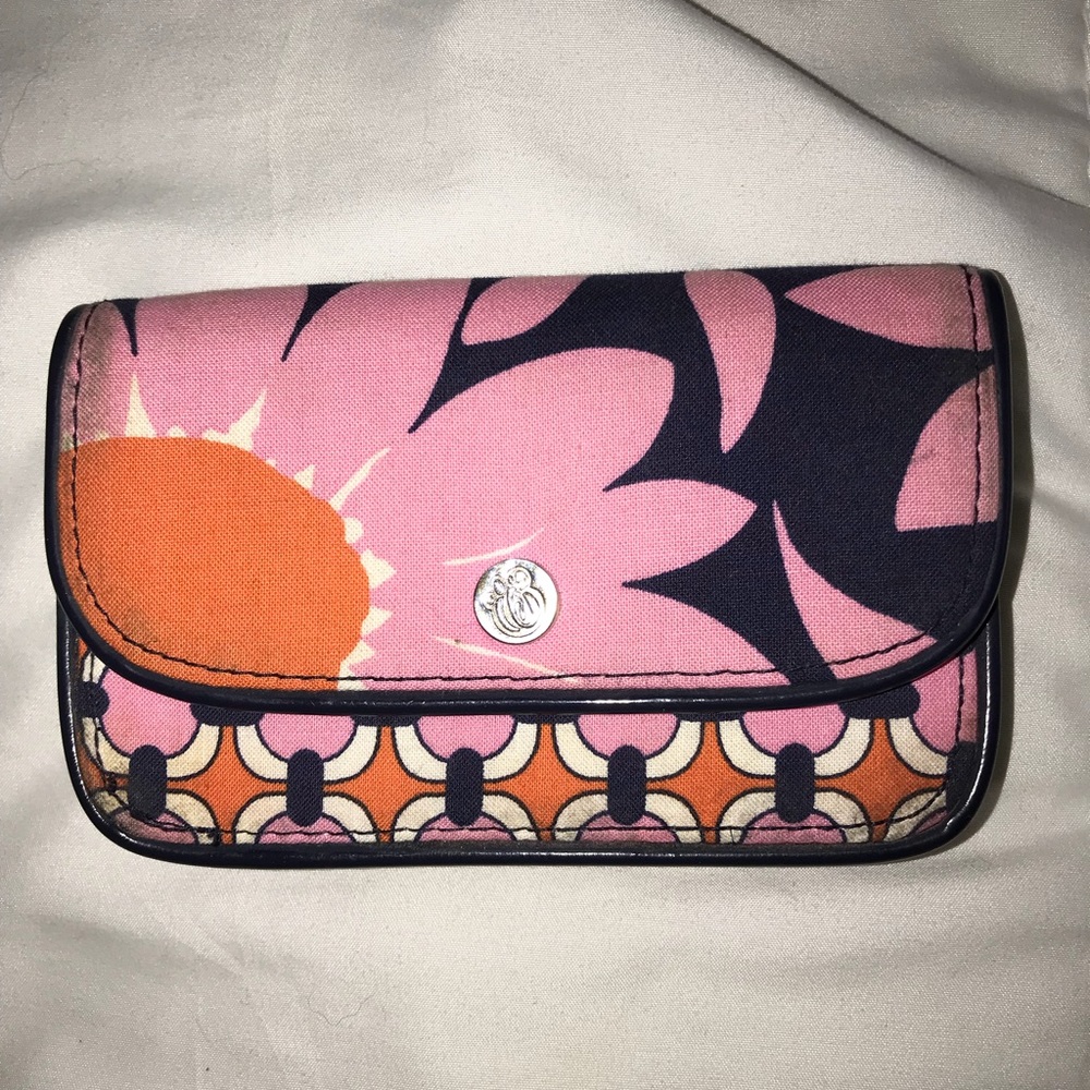 Vera Bradley “Loves Me” pattern small wallet